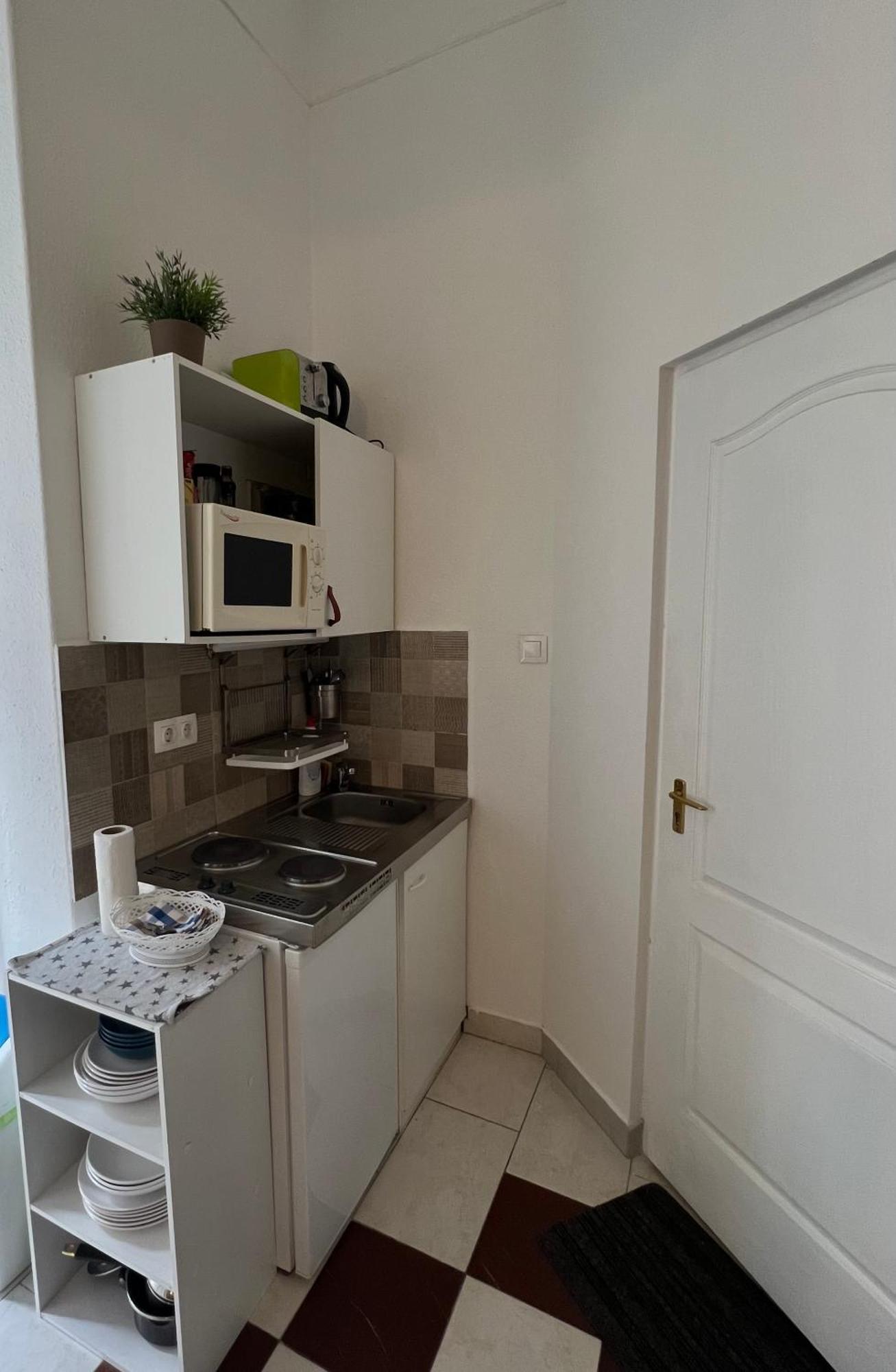 Rustic Apartment In Downtown Of ブダペスト エクステリア 写真